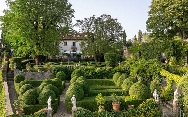 top luxury vacation Villa Florence, Renaissance garden